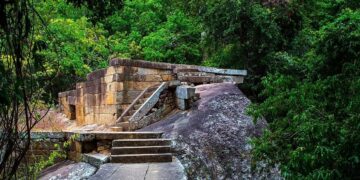 snap of Ritigala ruins