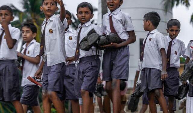 Sri lankan students