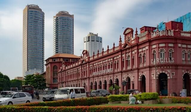 A picture showing the historic and urbans sides of Colombo