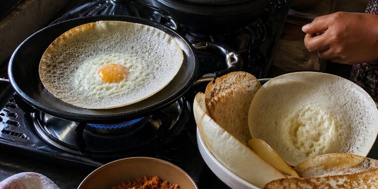 sri lankan hoppers