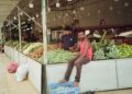 sri lankan market prices and two local looking through