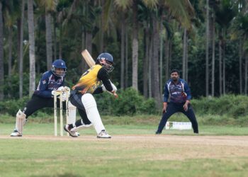 sri lankans playing cricket
