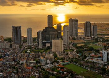 sunrise in colombo